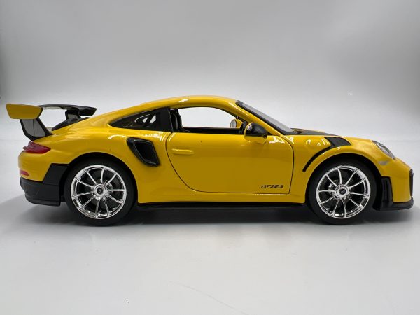 Maisto 1 24 Scale Model Kits 2018 Porsche 911 GT2 RS Yellow Loose Online